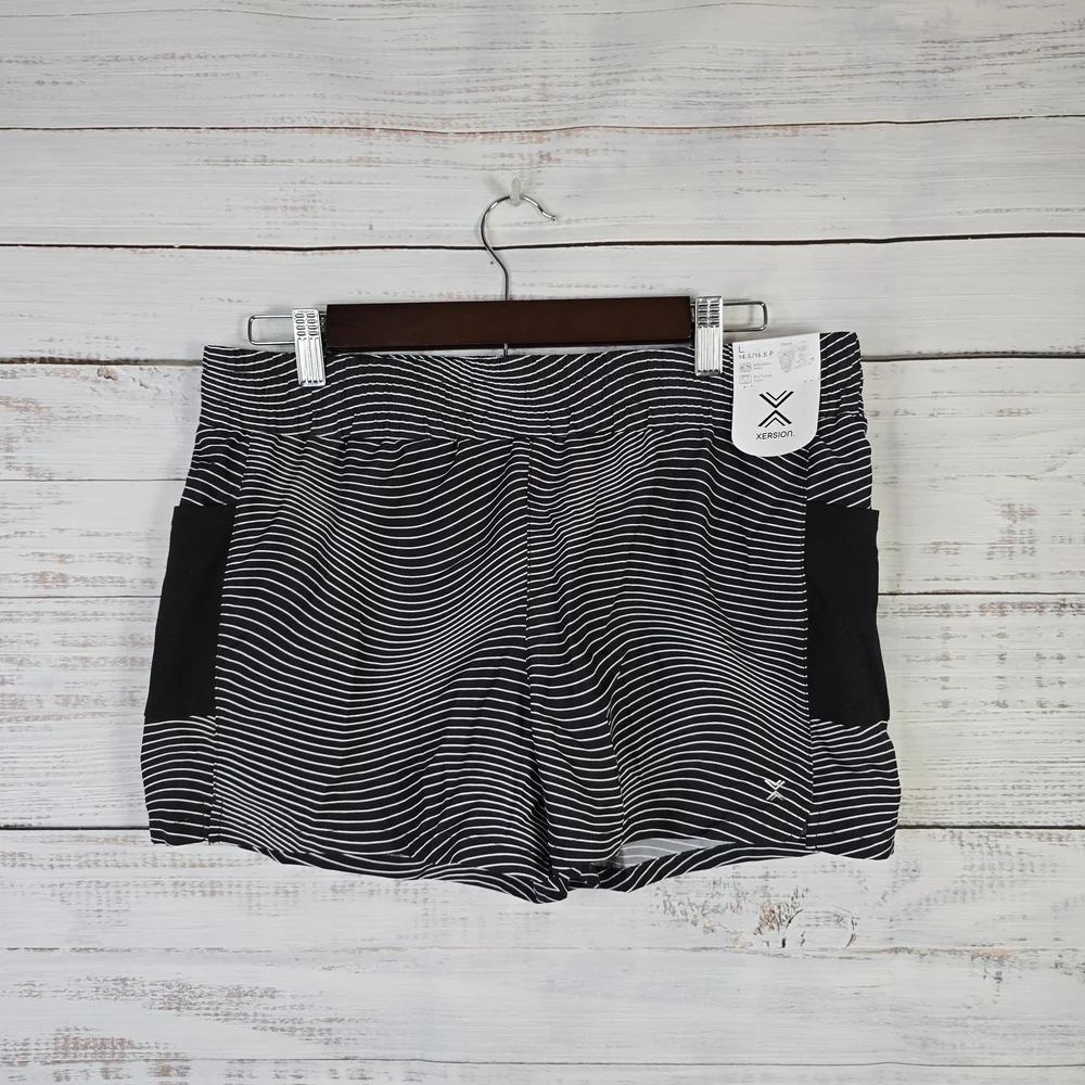 NWT Xersion‎ Girls Black and White Athletic Shorts Size Large Quick-Dri Pockets